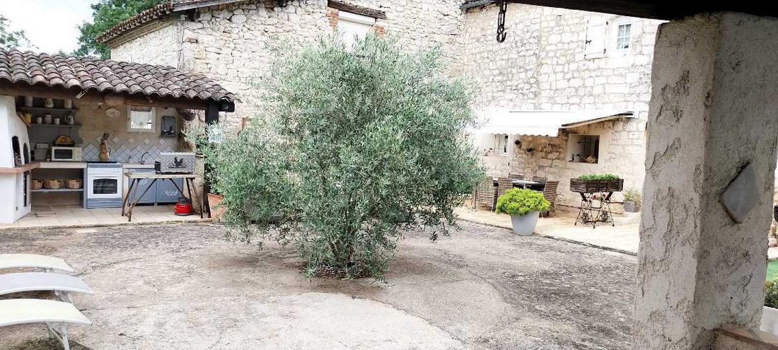 House in Cahuzac-sur-Vere, Occitania, France 2 - 17820584