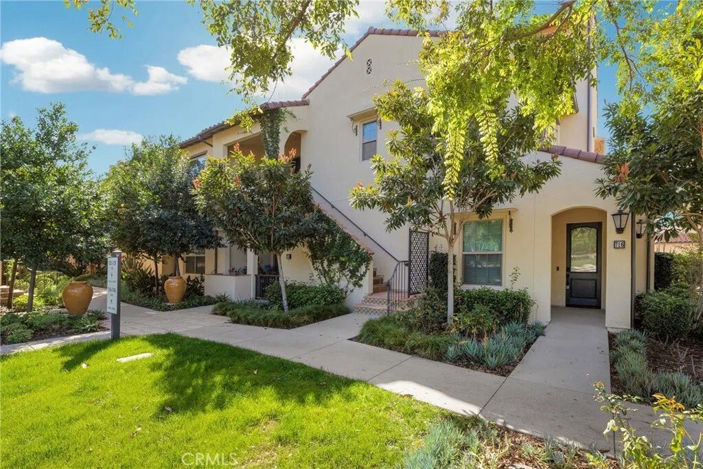 Condo in Irvine, California, United States 2 - 17227015