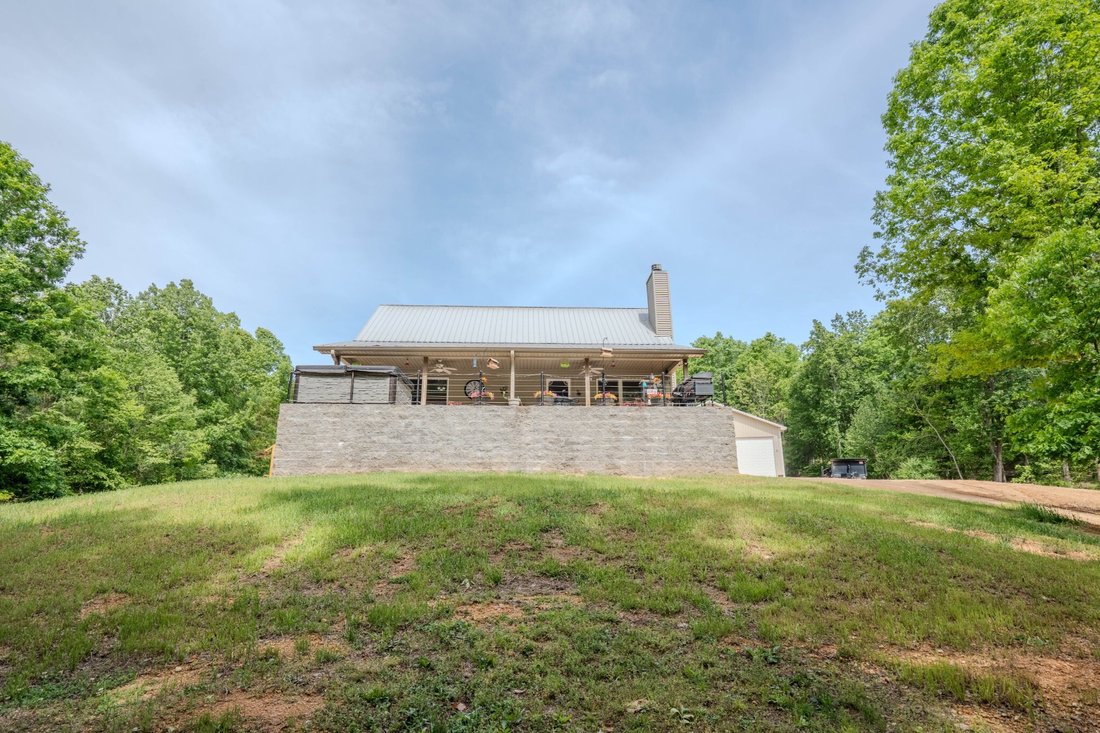 House in Waynesboro, Tennessee, United States 3 - 17819561