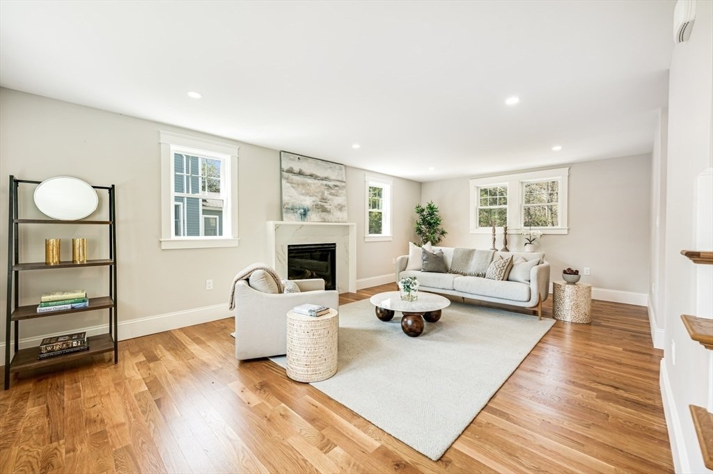 House in Winchester, Massachusetts, United States 4 - 17824866