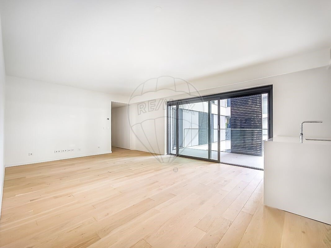 Apartment in Campolide, Lisbon, Portugal 3 - 17821096