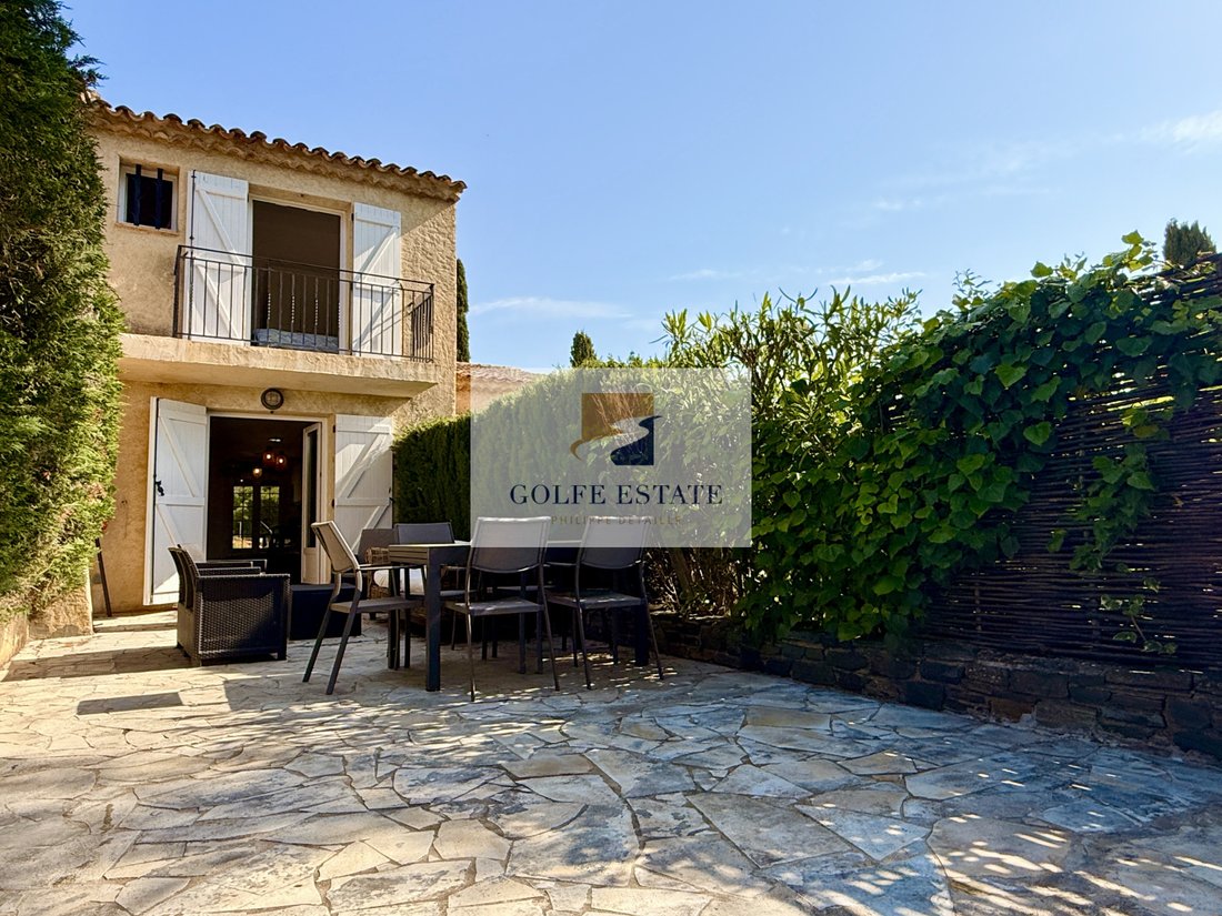 House in La Croix-Valmer, Provence-Alpes-Côte d'Azur, France 5 - 17830348