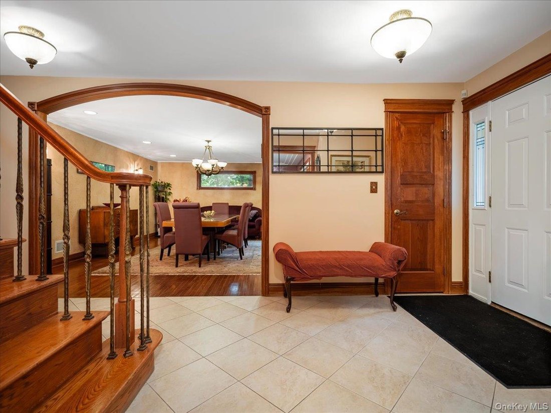 House in Spring Valley, New York, United States 5 - 17832918