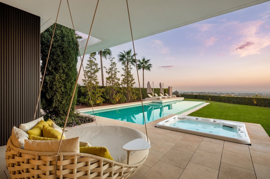 Villa in Benahavis, Andalusia, Spain 4 - 17820933