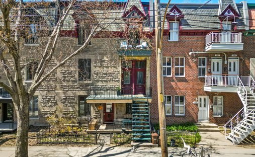 Appartamento a Montréal, Québec, Canada 1