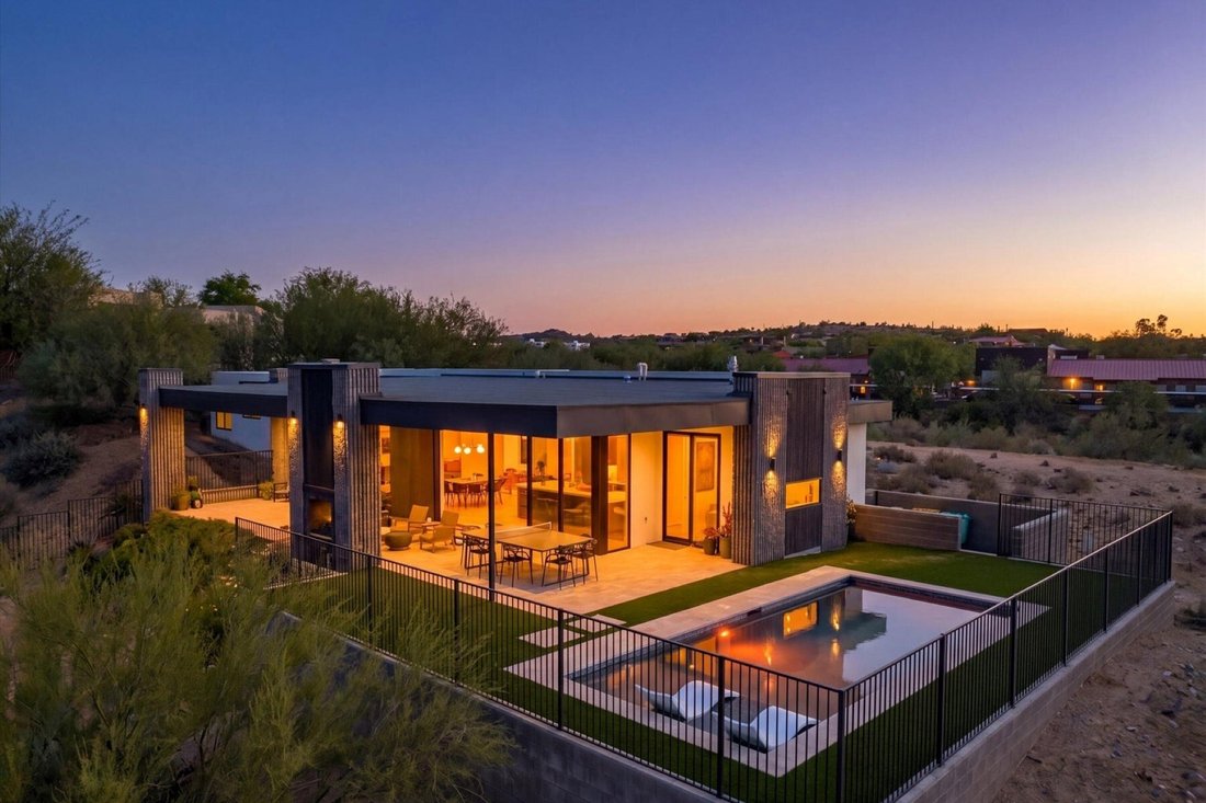 Carefree, Arizona, United States 2 - 17827256
