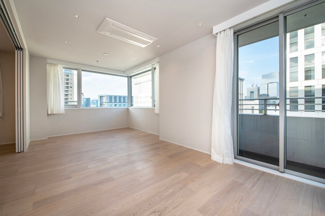 Condo in Minato City, Tokyo, Japan 1 - 17547247