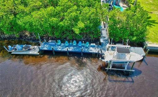 House in Everglades City, Florida, United States 1
