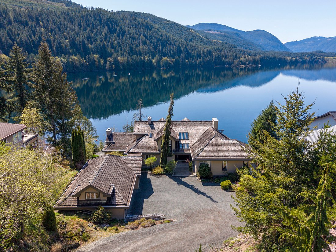 House in Port Alberni, British Columbia, Canada 2 - 17821849