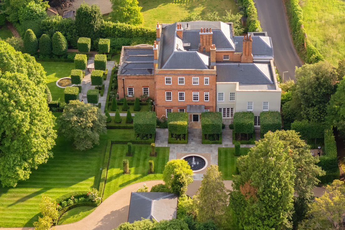 House in Epsom, Epsom and Ewell, England 1 - 17824898