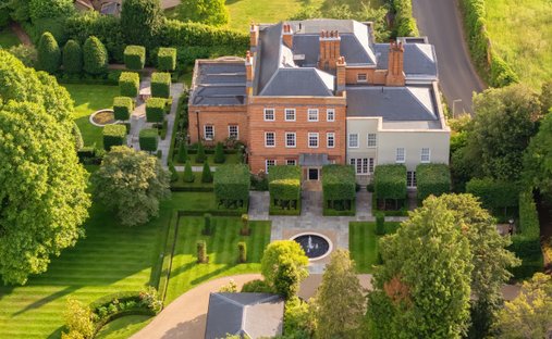 House in Epsom, Epsom and Ewell, England 1