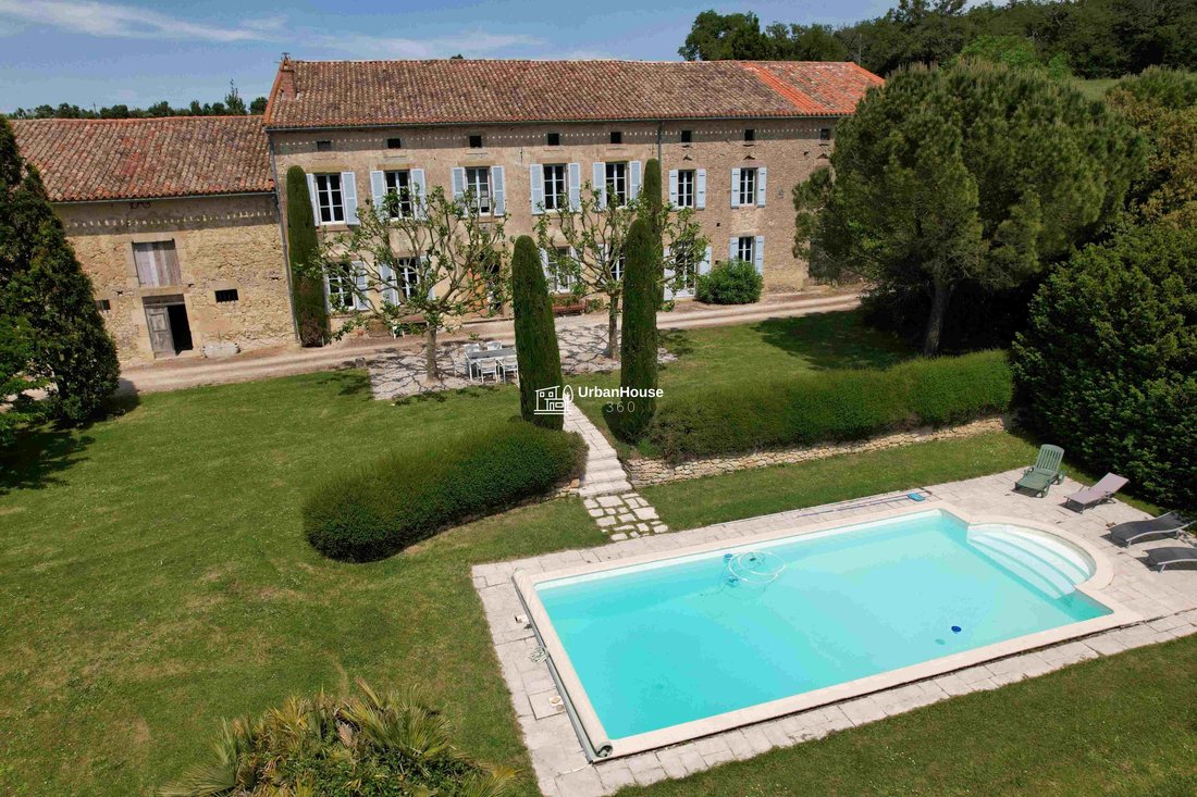 Finca en San Miguel-de-Lanès, Occitania, Francia 1 - 17829530