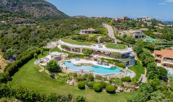 Villa en Marina di Porto Cervo, Arzachena, Italia 1