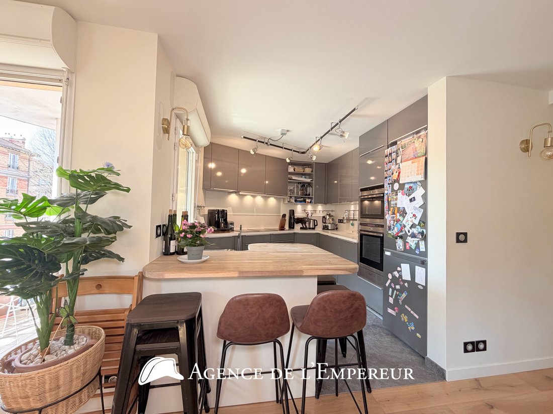 Apartment in Plateau Nord, Suresnes, France 4 - 17835463