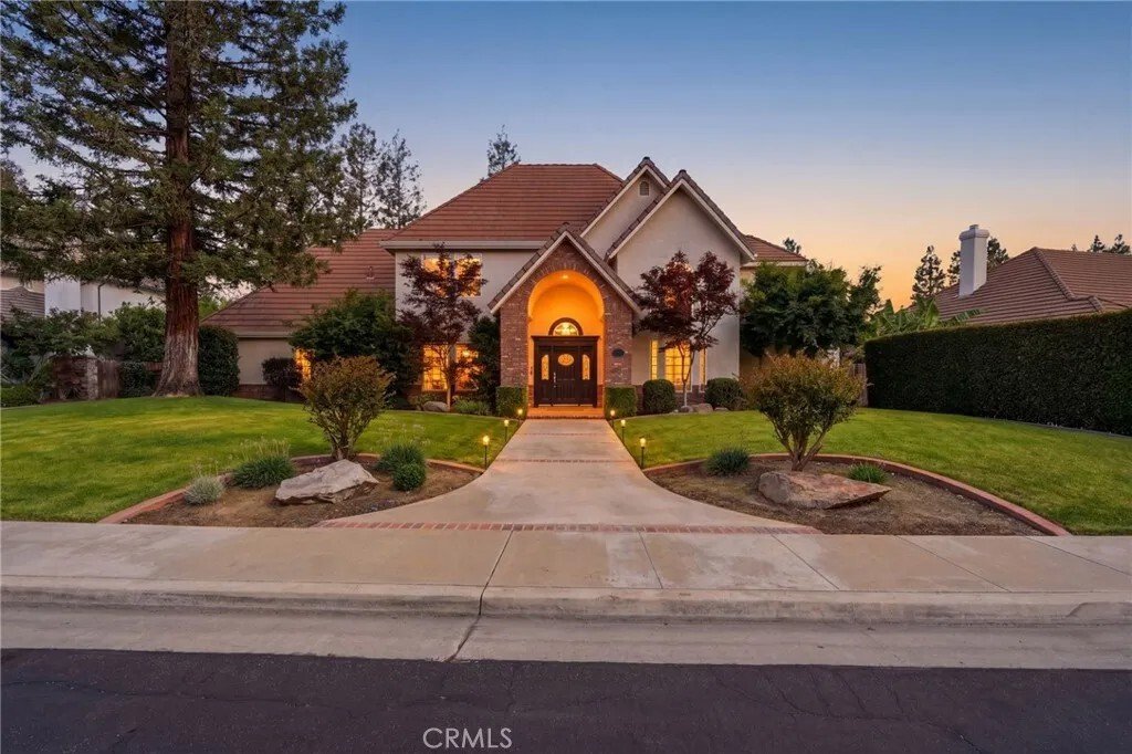 House in Visalia, California, United States 1 - 17835371