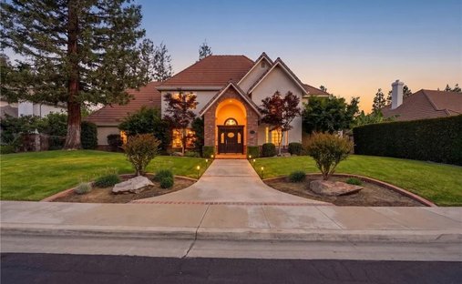 House in Visalia, California, United States 1
