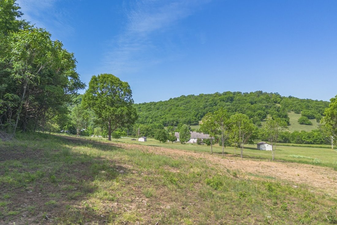 House in Petersburg, Tennessee, United States 5 - 17835176