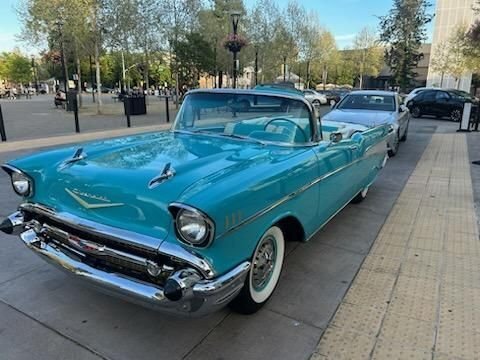 Cabriolet in Glendale, United States 2 - 17835271