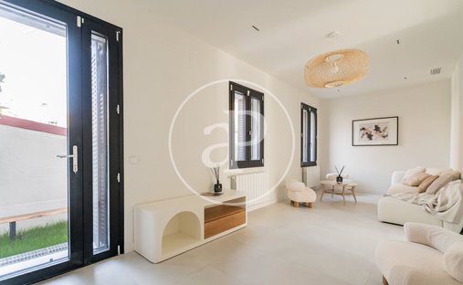 Villa in Barrio Salamanca, Madrid, Spain 1