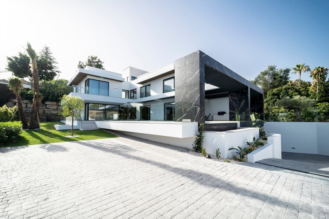 Villa in Marbella, Andalusia, Spain 4 - 17835483