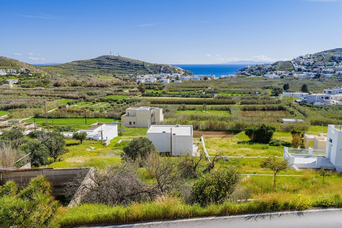 Land in Syros, Aegean, Griechenland 5 - 17835201