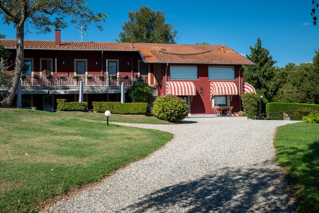 Estate in Golasecca, Lombardy, Italy 5 - 17835542