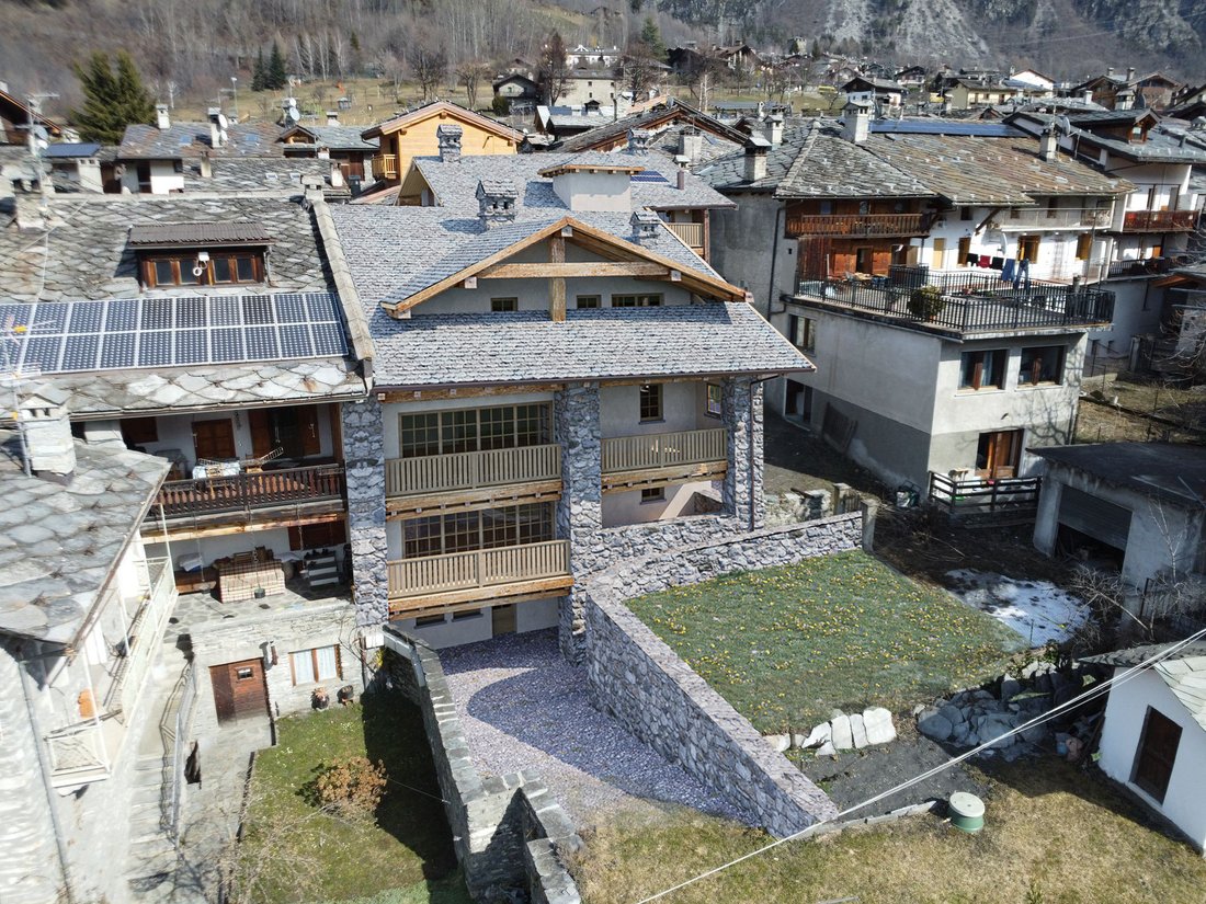Apartment in La Salle, Aosta Valley / Vallée d'Aoste, Italy 1 - 17835067