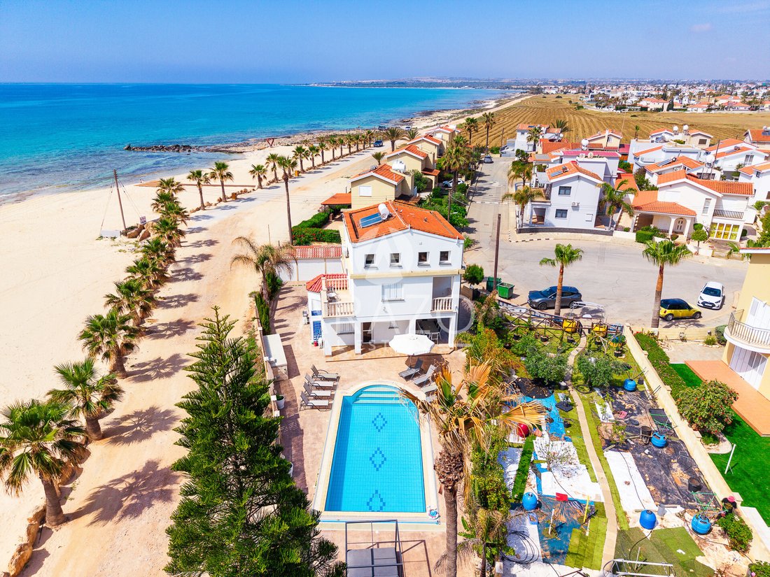 Villa in Sotira, Cyprus 2 - 17090995