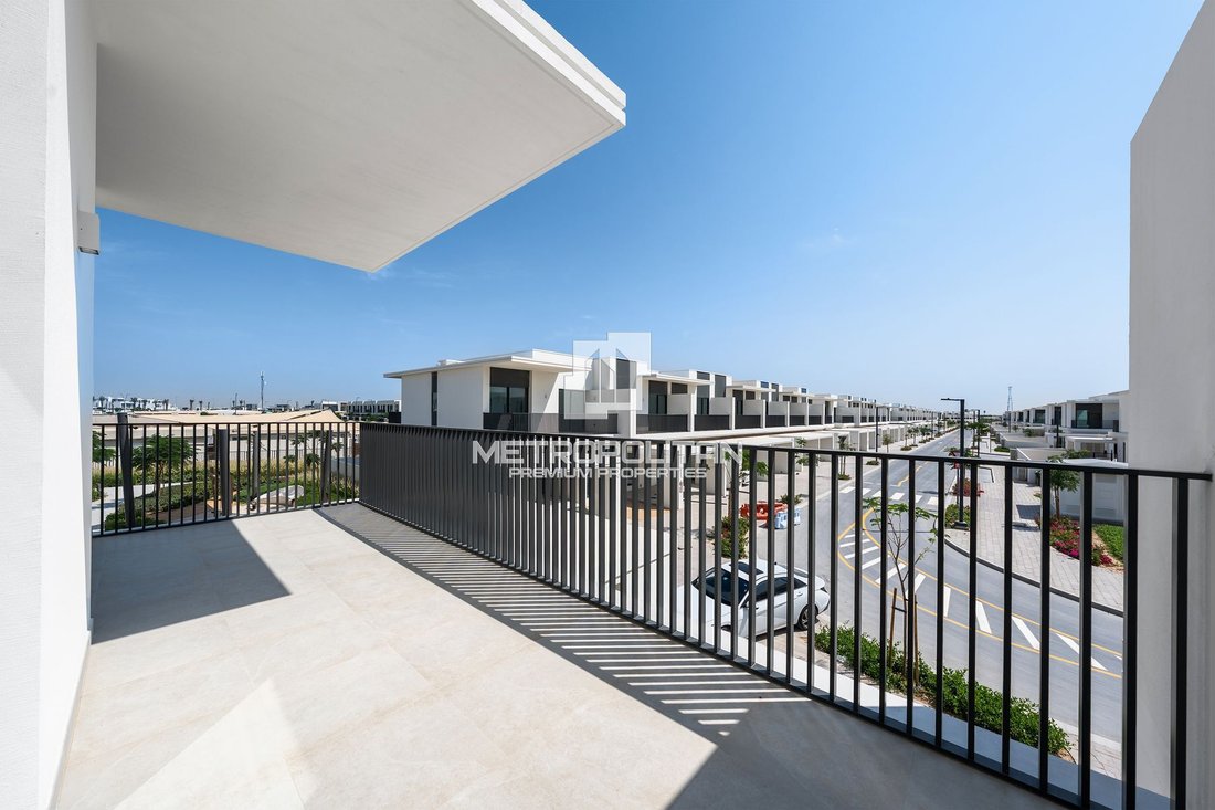 Townhouse in Mina Jebel Ali, Dubai, United Arab Emirates 1 - 17008321