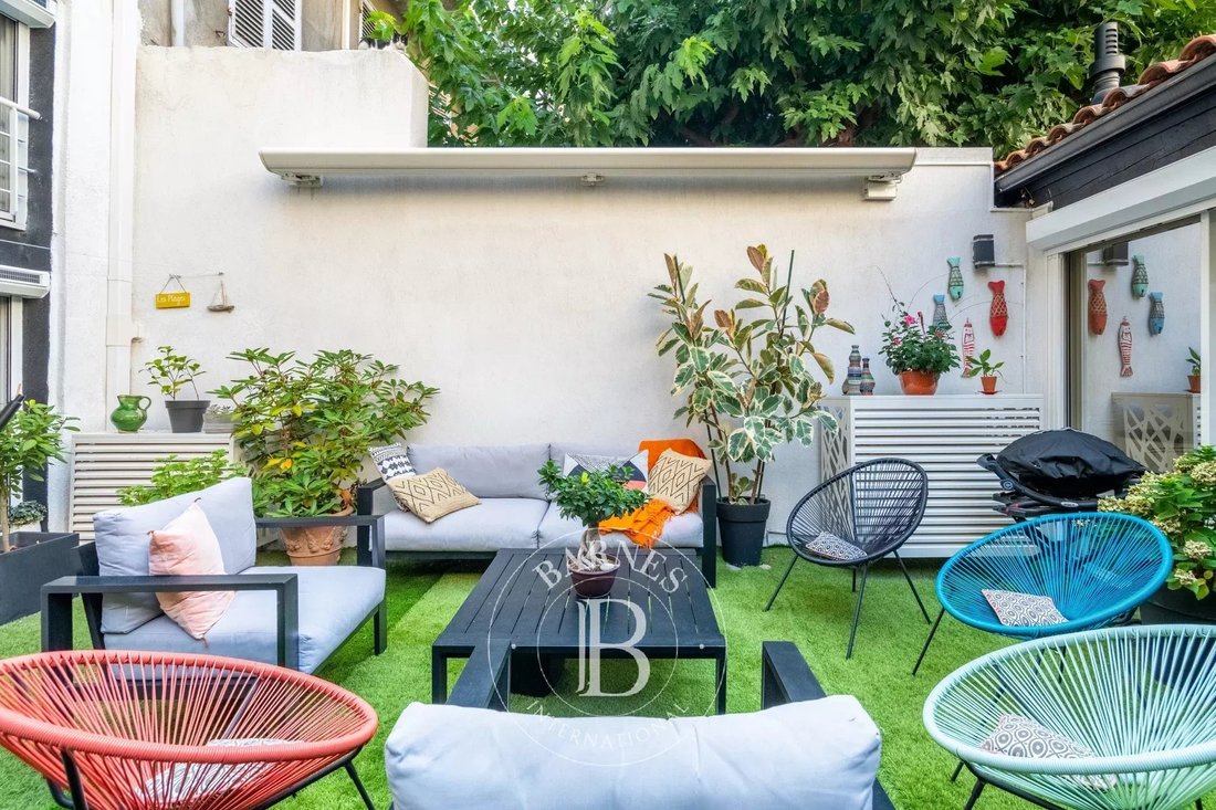 Wohnung in Präfektur, 6e Arrondissement, Marseille 2 - 13113386