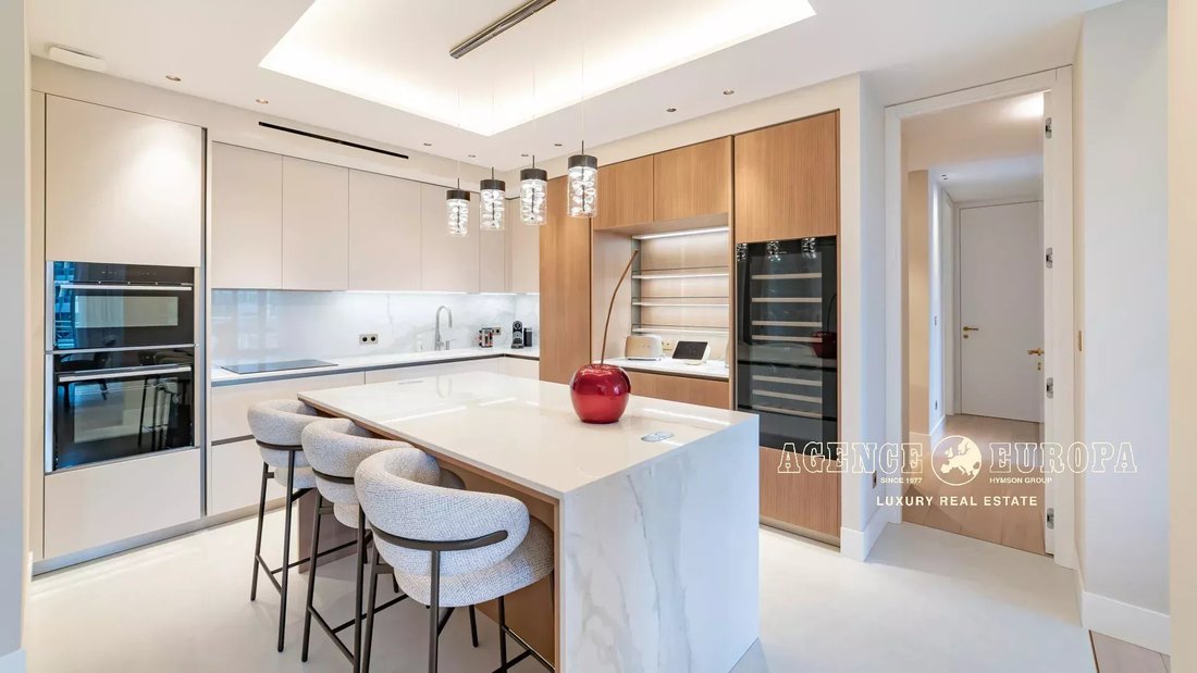 Apartment in Cannes, Provence-Alpes-Côte d'Azur, France 4 - 17835604