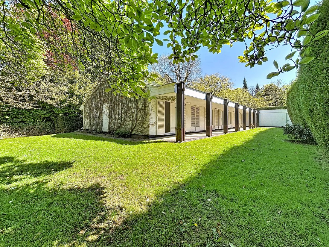 Villa a Uccle, Regione di Bruxelles-Capitale, Belgio 1 - 17835635