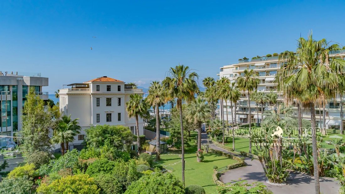 Apartment in Cannes, Provence-Alpes-Côte d'Azur, France 1 - 17835604