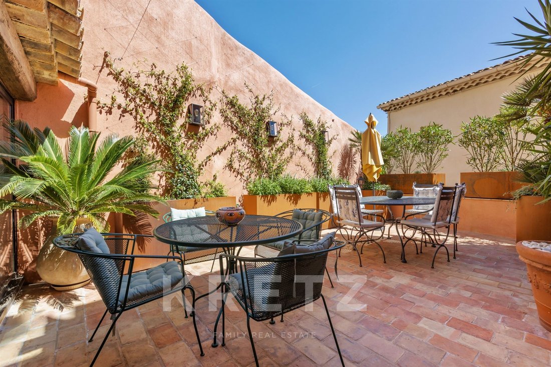 House in Grimaud, Provence-Alpes-Côte d'Azur, France 1 - 17835648