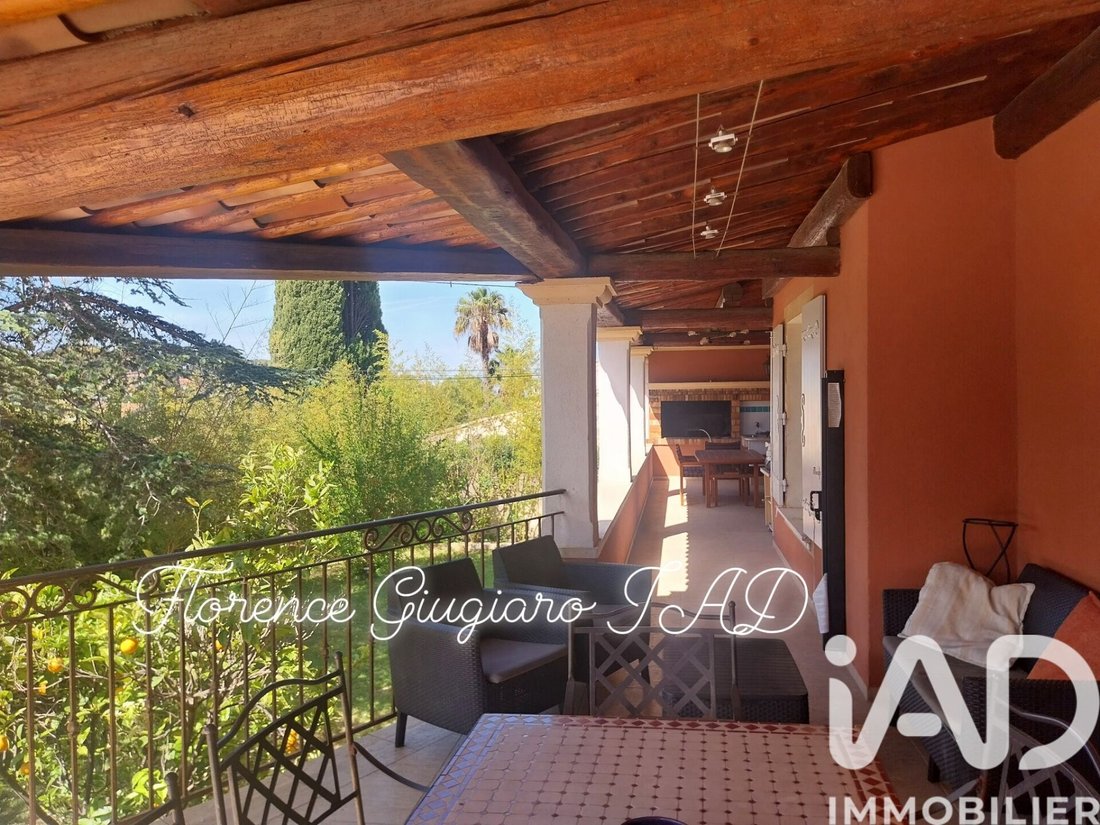 House in Sanary-sur-Mer, Provence-Alpes-Côte d'Azur, France 4 - 17836321