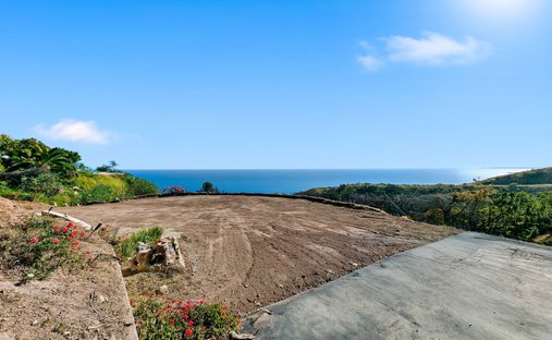 Land in Malibu, California, United States 1
