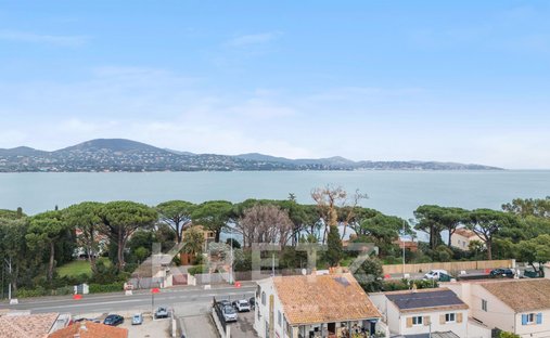 Villa in Gassin, Provence-Alpes-Côte d'Azur, France 1