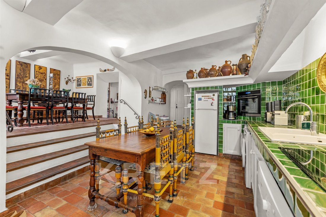 House in Grimaud, Provence-Alpes-Côte d'Azur, France 3 - 17835648