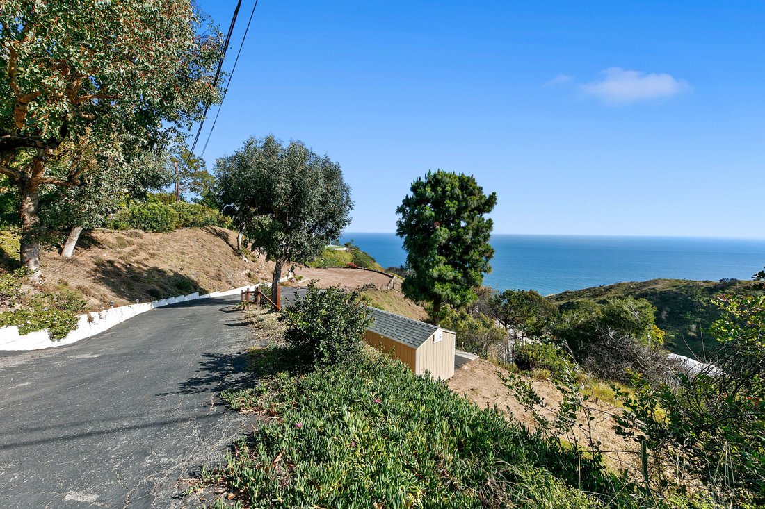 Land in Malibu, California, United States 4 - 17835677