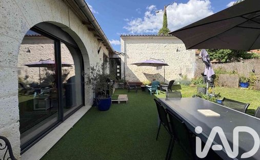 Maison à Torsac, Nouvelle-Aquitaine, France 1
