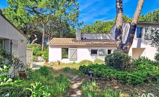 House in Les Portes-en-Ré, Nouvelle-Aquitaine, France 1