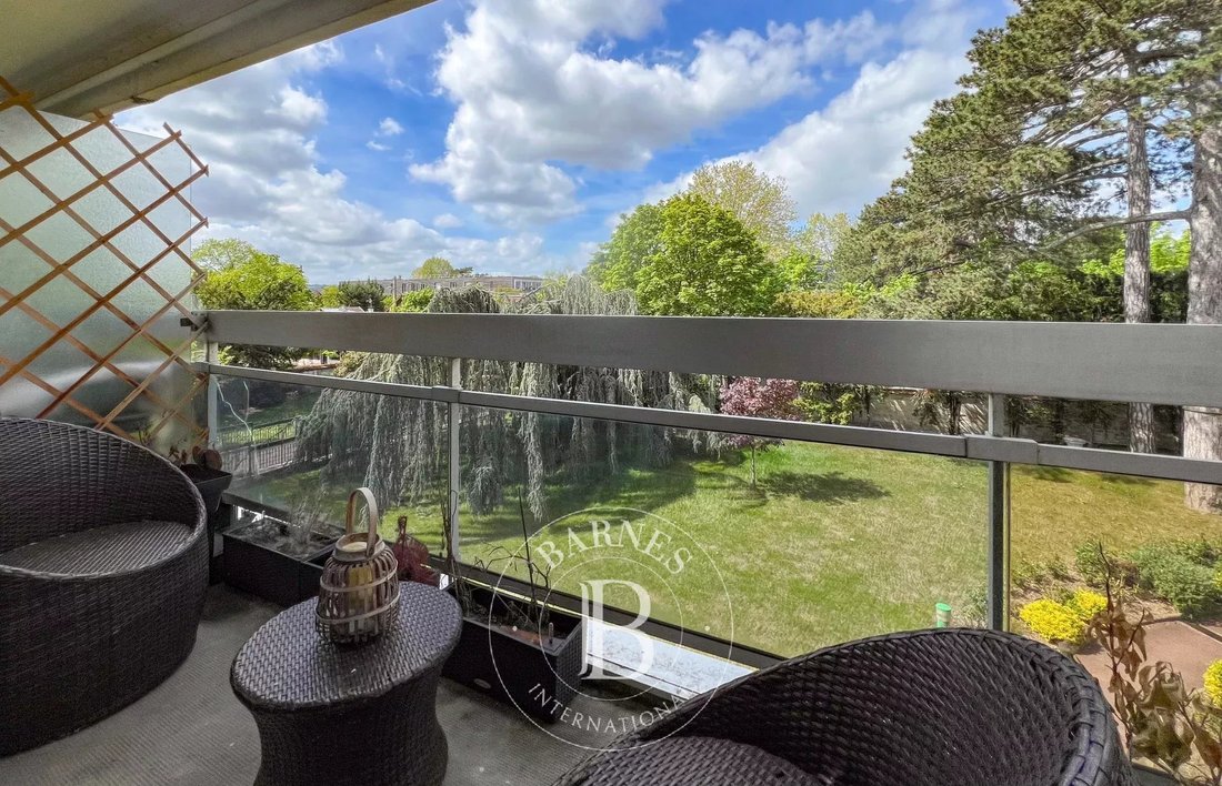 Apartment in Chatou, Ile-de-France, France 4 - 17835607