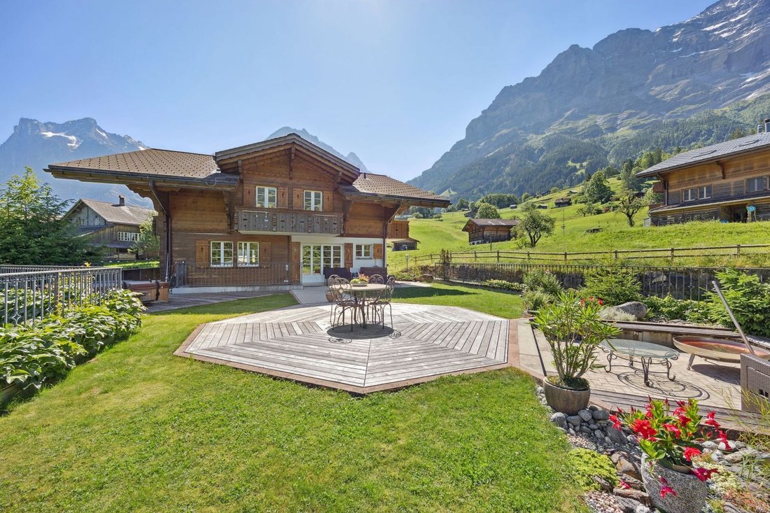 Casa en Grindelwald, Cantón de Berna, Suiza 1 - 16083443