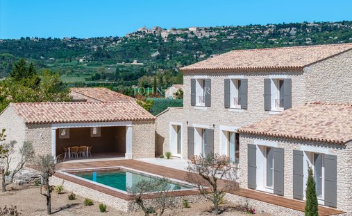House in Gordes, Provence-Alpes-Côte d'Azur, France 1
