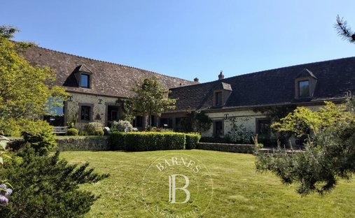 Maison à Mortagne-au-Perche, Normandie, France 1