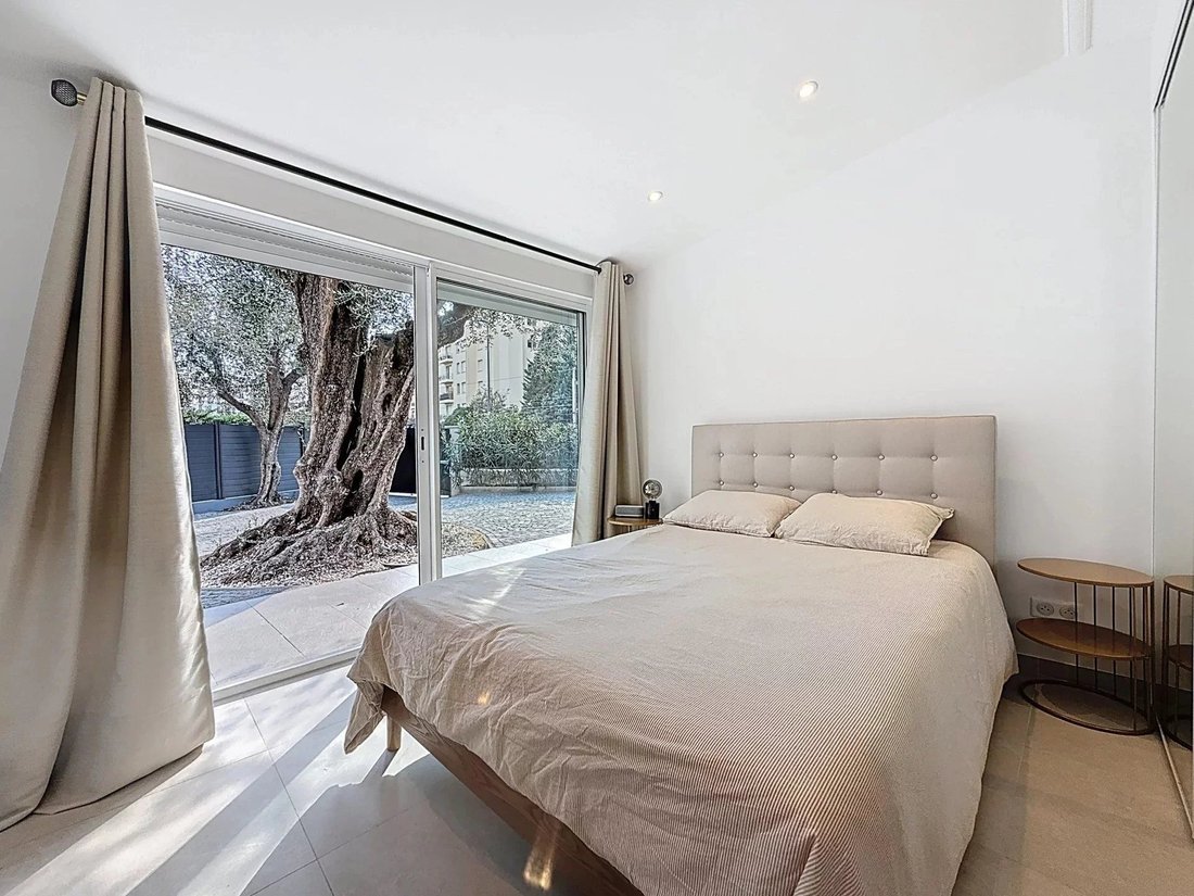 Villa in Cannes, Provence-Alpes-Côte d'Azur, France 4 - 17835612