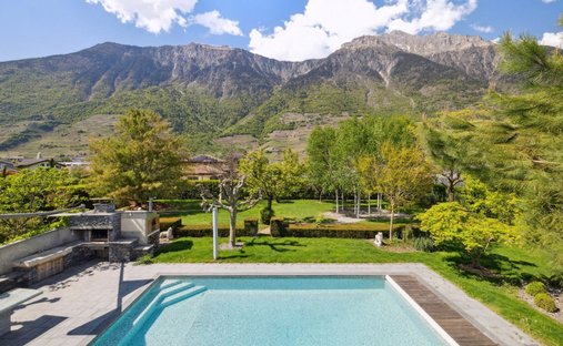 Fully, Wallis, Schweiz 1