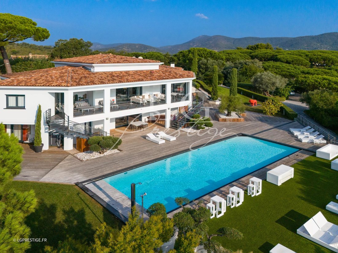 Villa in Les Bouteillers, Sainte-Maxime, France 2 - 17835638