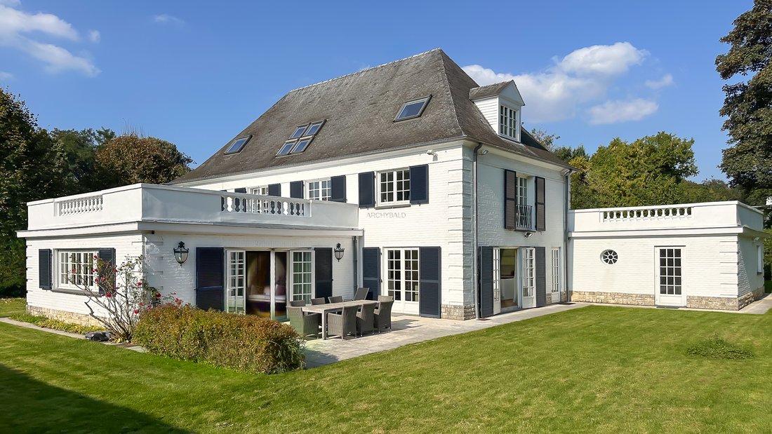 Villa in Sint-Genesius-Rode, Flanders, Belgium 3 - 14744783