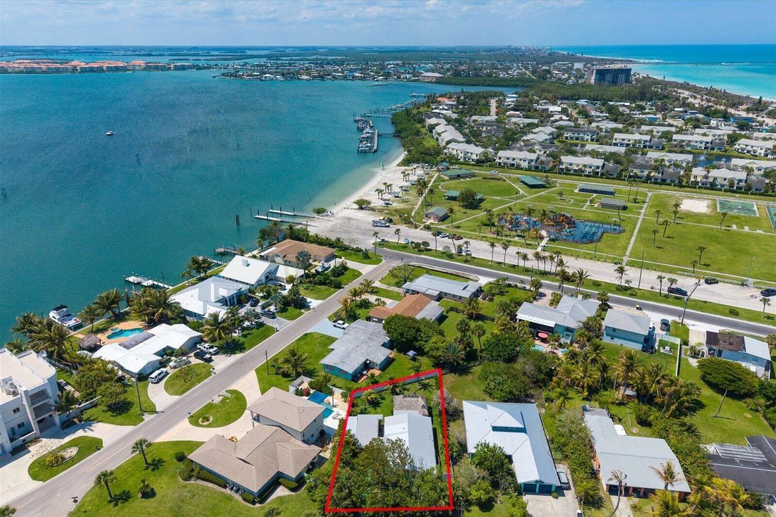 House in Fort Pierce, Florida, United States 1 - 17835785